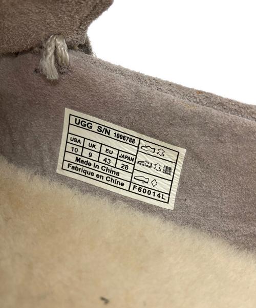 UGG（アグ）UGG (アグ) モカシンシューズ グレー サイズ:28の古着・服飾アイテム