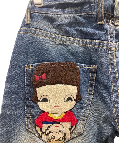 LOLITA JEANS（ロリータジーンズ）LOLITA JEANS (ロリータジーンズ) 奈良美智コラボ 刺繍デニムパンツ/Y2K ブルー サイズ:Sの古着・服飾アイテム