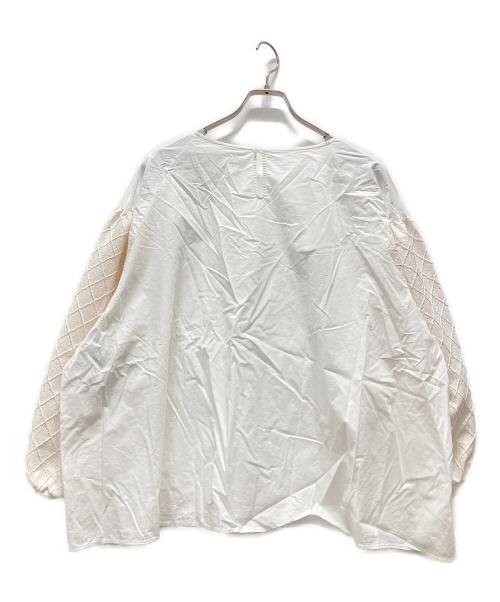 BEARDSLEY（ビアズリー）BEARDSLEY (ビアズリー) 長袖ブラウス ホワイト サイズ:Fの古着・服飾アイテム