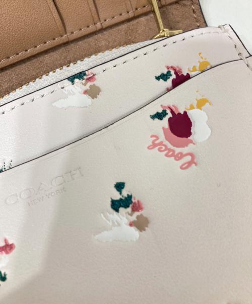 COACH（コーチ）COACH (コーチ) フローラ コイン カードケース ライトピンクの古着・服飾アイテム