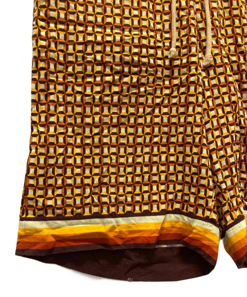 DRIES VAN NOTEN（ドリスヴァンノッテン）DRIES VAN NOTEN (ドリスヴァンノッテン) 幾何学柄ハーフパンツ オレンジ サイズ:44の古着・服飾アイテム
