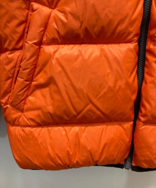 FIRST DOWN（ファーストダウン）FIRST DOWN (ファーストダウン) REVERSIBLE DOWN JACKET オレンジ サイズ:Mの古着・服飾アイテム