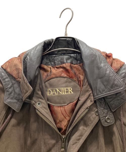 DANIER（ダニエ）DANIER (ダニエ) コート ブラウン サイズ:Mの古着・服飾アイテム