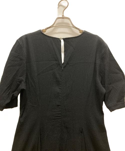 IENA（イエナ）IENA (イエナ) B. サッカーVネックワンピース ブラック サイズ:表記無しの古着・服飾アイテム