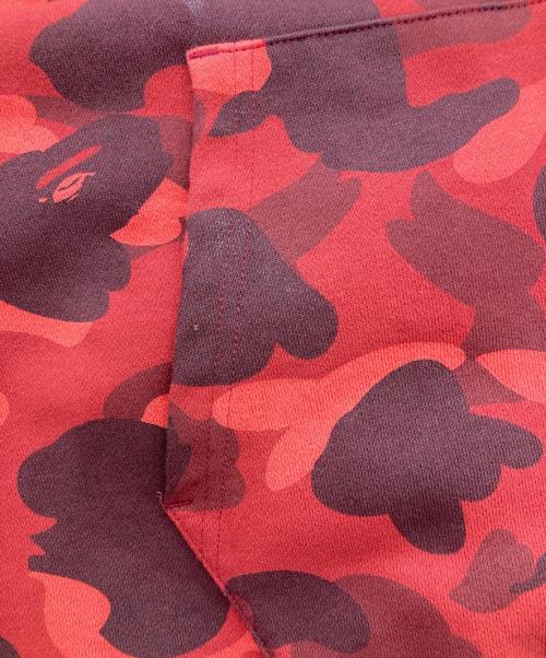 A BATHING APE（アベイシングエイプ）A BATHING APE (アベイシングエイプ) カモ柄パーカー/COLOR CAMO SHARK FULL ZIP HOODIE レッド サイズ:XLの古着・服飾アイテム