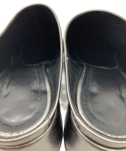MM6 Maison Margiela（エムエムシックスメゾンマルジェラ）MM6 Maison Margiela (エムエムシックスメゾンマルジェラ) サボサンダル シルバー サイズ:37の古着・服飾アイテム