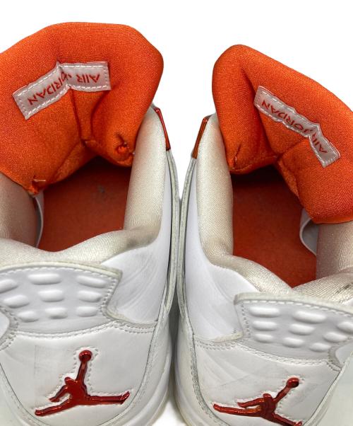 NIKE（ナイキ）NIKE (ナイキ) AIR JORDAN 4 RETRO ホワイト サイズ:28の古着・服飾アイテム