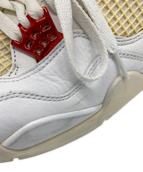 NIKE（ナイキ）NIKE (ナイキ) AIR JORDAN 4 RETRO ホワイト サイズ:28の古着・服飾アイテム