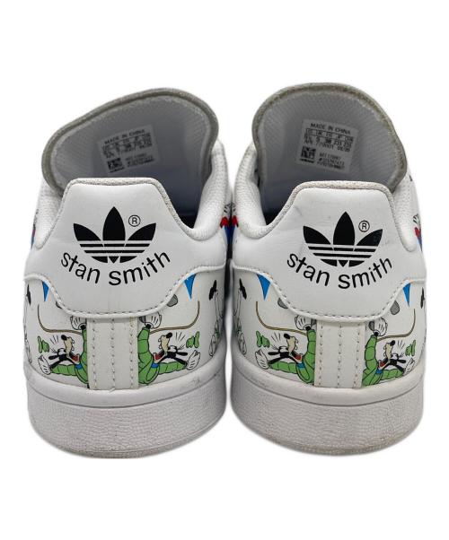 adidas（アディダス）adidas (アディダス) STAN SMITH GOOFY ホワイト サイズ:23.5の古着・服飾アイテム