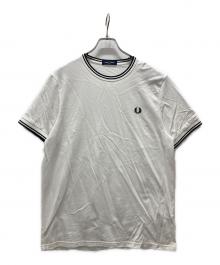 FRED PERRY（フレッドペリー）の古着「TWIN TIPPED T-SHIRT」｜ホワイト