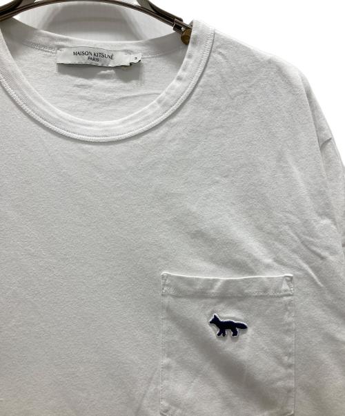 maison kitsune（メゾンキツネ）MAISON KITSUNE (メゾンキツネ) フォックスパッチ コットンTシャツ ホワイト サイズ:Mの古着・服飾アイテム