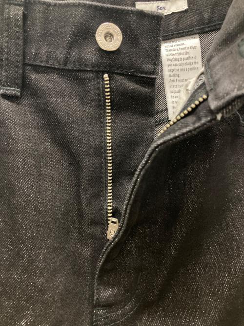 Sov.（ソブ）Sov. (ソブ) シャイニーストレートデニムパンツ ブラック サイズ:27の古着・服飾アイテム