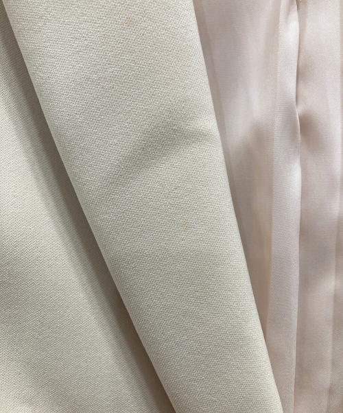 INDIVI（インディヴィ）INDIVI (インディヴィ) セットアップスーツ ベージュ サイズ:36の古着・服飾アイテム