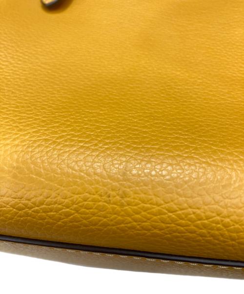 COACH（コーチ）COACH (コーチ) モリー トート2WAYバッグ イエローの古着・服飾アイテム