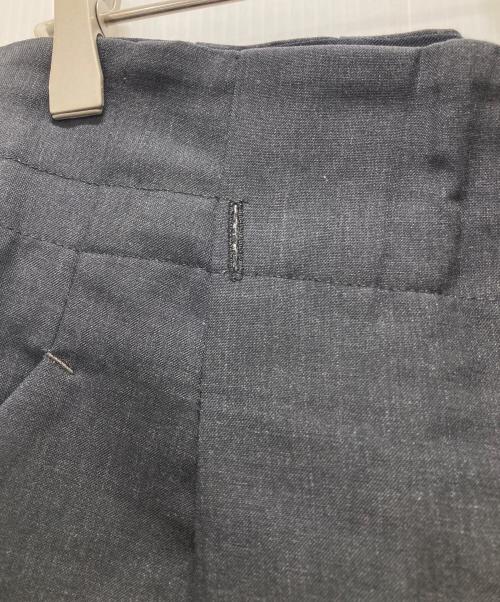 TOGA PULLA（トーガ プルラ）TOGA PULLA (トーガ プルラ) 裾デザインタックパンツ ブラック サイズ:36の古着・服飾アイテム