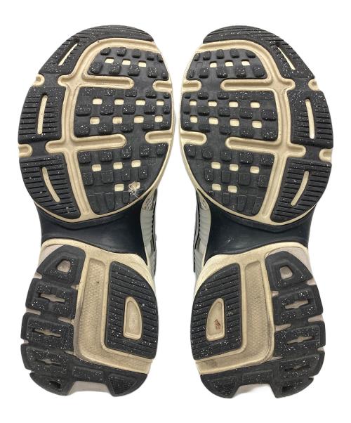 NIKE（ナイキ）NIKE (ナイキ) W V2K RUN SUMMIT シルバー サイズ:24.5の古着・服飾アイテム