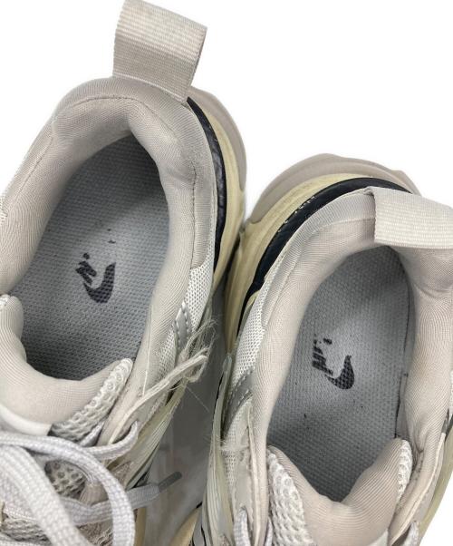 NIKE（ナイキ）NIKE (ナイキ) W V2K RUN SUMMIT シルバー サイズ:24.5の古着・服飾アイテム