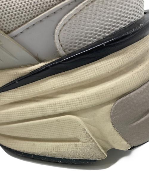 NIKE（ナイキ）NIKE (ナイキ) W V2K RUN SUMMIT シルバー サイズ:24.5の古着・服飾アイテム