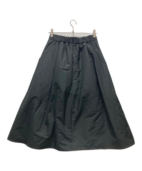BARNEYS NEWYORK（バーニーズ・ニューヨーク）BARNEYS NEWYORK (バーニーズ・ニューヨーク) ウォッシャブル シャンブレータフタスカート ブラック サイズ:38の古着・服飾アイテム