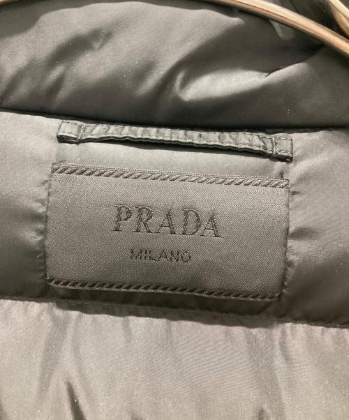PRADA（プラダ）PRADA (プラダ) トライアングルロゴダウンベスト ブラック サイズ:50の古着・服飾アイテム