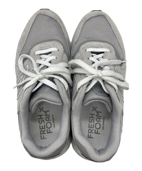 NEW BALANCE（ニューバランス）NEW BALANCE (ニューバランス) ローカットスニーカー/Fresh Foam X Walking 880 v7 グレー サイズ:25.5の古着・服飾アイテム