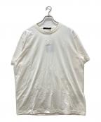 LOUIS VUITTONルイ ヴィトン）の古着「25AW EMBOSSED LV LOGO」｜ホワイト