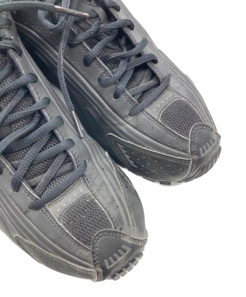 NIKE（ナイキ）NIKE (ナイキ) ショックス R4 ブラック サイズ:26.5の古着・服飾アイテム