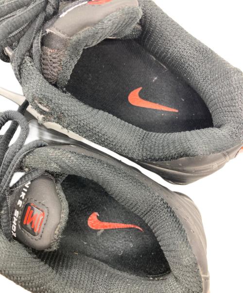 NIKE（ナイキ）NIKE (ナイキ) ショックス R4 ブラック サイズ:26.5の古着・服飾アイテム