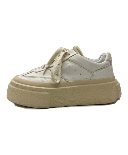 MM6 Maison Margiela（エムエムシックスメゾンマルジェラ）MM6 Maison Margiela (エムエムシックスメゾンマルジェラ) GAMBETTAチャンキースニーカー ホワイト サイズ:36　1/2の古着・服飾アイテム