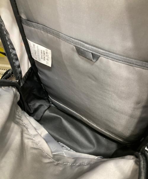 THE NORTH FACE（ザ ノース フェイス）THE NORTH FACE (ザ ノース フェイス) グラフィックプリント VAULT リュック ブラックの古着・服飾アイテム