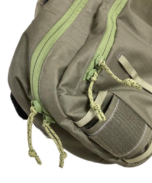 Patagonia（パタゴニア）Patagonia (パタゴニア) Stealth Sling ステルススリング/ボディバッグ グリーンの古着・服飾アイテム