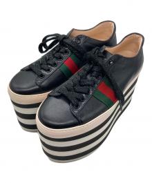 GUCCI（グッチ）の古着「プラットフォームスニーカー」｜ブラック