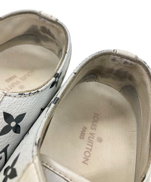 LOUIS VUITTON（ルイ ヴィトン）LOUIS VUITTON (ルイ ヴィトン) タトゥーライン モノグラム レザー スニーカー ホワイト サイズ:5　1/2の古着・服飾アイテム