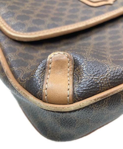 CELINE（セリーヌ）CELINE (セリーヌ) マカダムショルダーバッグ ブラウンの古着・服飾アイテム