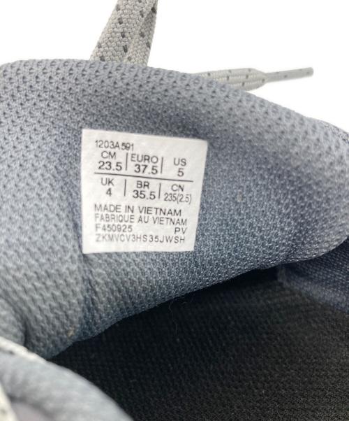 asics（アシックス）asics (アシックス) Gel-Kinetic Fluent グレー サイズ:23.5の古着・服飾アイテム
