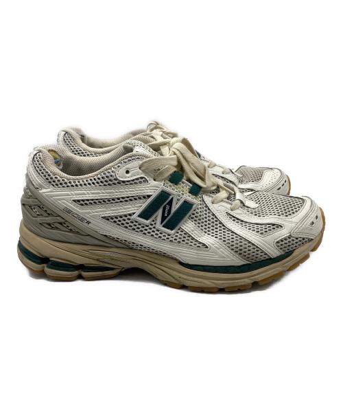 NEW BALANCE（ニューバランス）NEW BALANCE (ニューバランス) ローカットスニーカー ベージュ サイズ:28.5の古着・服飾アイテム