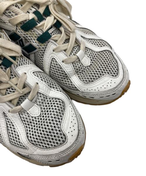 NEW BALANCE（ニューバランス）NEW BALANCE (ニューバランス) ローカットスニーカー ベージュ サイズ:28.5の古着・服飾アイテム