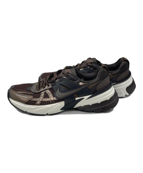 NIKE（ナイキ）NIKE (ナイキ) V2K ラン V2K RUN / ローカットスニーカー ブラウン サイズ:28の古着・服飾アイテム