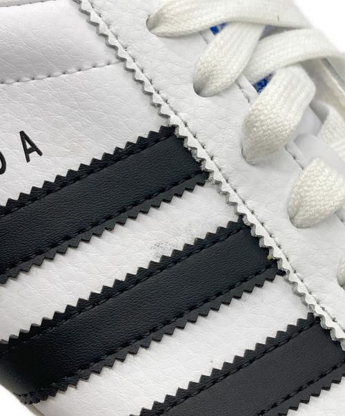 adidas（アディダス）adidas (アディダス) SAMOA ローカットスニーカー ホワイト サイズ:27.0の古着・服飾アイテム