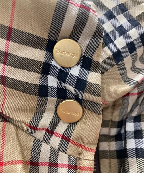Burberry's（バーバリーズ）Burberry's (バーバリーズ) ノヴァチェック 金釦リバーシブルダウンジャケット ブラウン サイズ:Mの古着・服飾アイテム