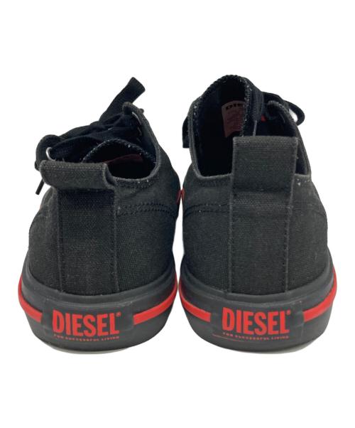 DIESEL（ディーゼル）DIESEL (ディーゼル) ローカットスニーカー ブラック サイズ:25.5の古着・服飾アイテム