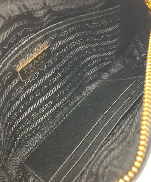 PRADA（プラダ）PRADA (プラダ) ロゴミニ ショルダーバッグ ブラックの古着・服飾アイテム