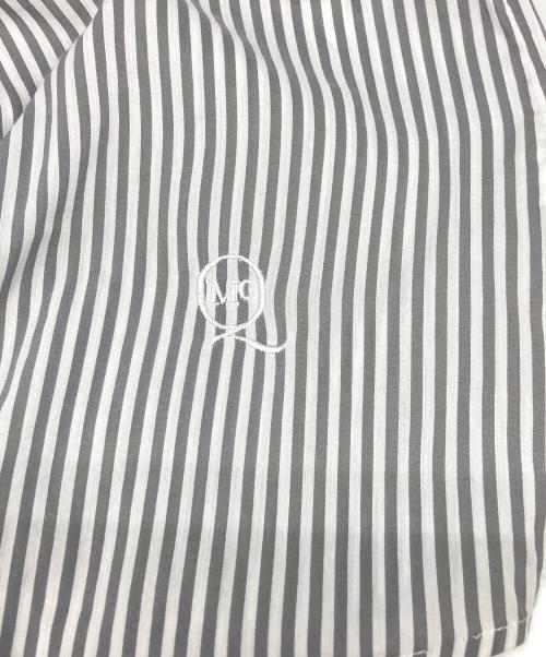ALEXANDER McQUEEN（アレキサンダーマックイーン）ALEXANDER McQUEEN (アレキサンダーマックイーン) ストライプシャツ グレー サイズ:50の古着・服飾アイテム