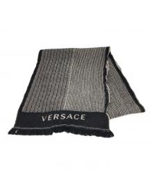 VERSACE（ヴェルサーチ）の古着「マフラー」｜グレー