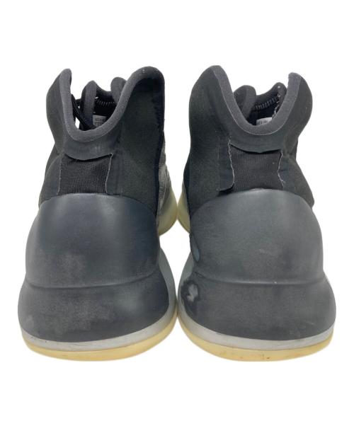 adidas（アディダス）adidas (アディダス) YEEZY QNTM 
