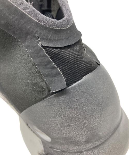 adidas（アディダス）adidas (アディダス) YEEZY QNTM 