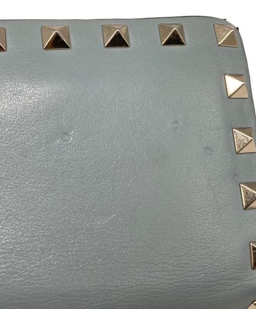 VALENTINO（ヴァレンティノ）VALENTINO (ヴァレンティノ) スタッズ 2つ折り財布 スカイブルーの古着・服飾アイテム