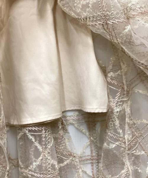 Snidel（スナイデル）Snidel (スナイデル) チェックシアーボリュームスカート ベージュの古着・服飾アイテム