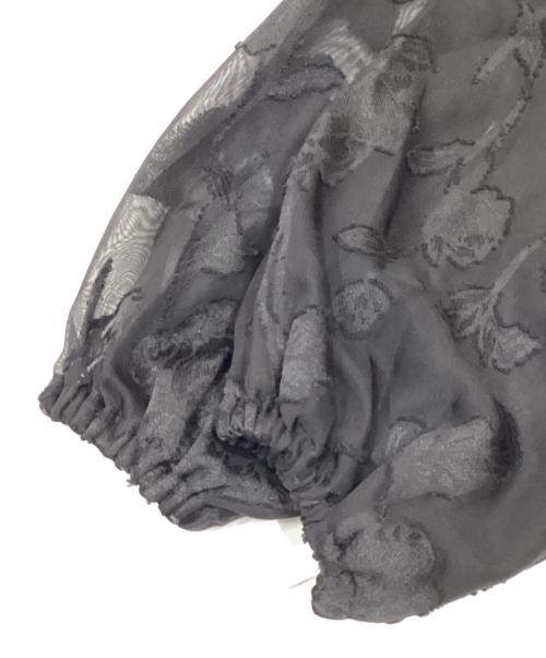 GRACE CONTINENTAL（（グレースコンチネンタル）GRACE CONTINENTAL (（グレースコンチネンタル) オパールプリントブルゾン ブラック サイズ:36の古着・服飾アイテム