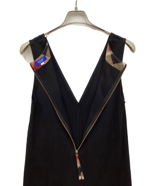 BLUE LABEL CRESTBRIDGE（ブルーレーベルクレストブリッジ）BLUE LABEL CRESTBRIDGE (ブルーレーベルクレストブリッジ) ノースリーブワンピース ブラック サイズ:38の古着・服飾アイテム